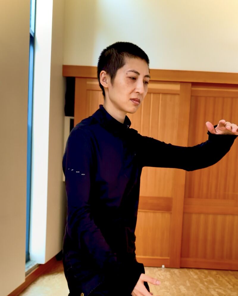 Dr. Scarlett Kettunen practicing Qigong
